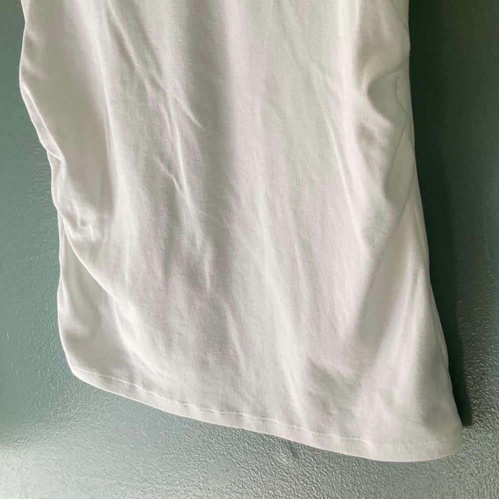 PERFECT white maternity tshirt / Gap / Small - Picture 4 of 7